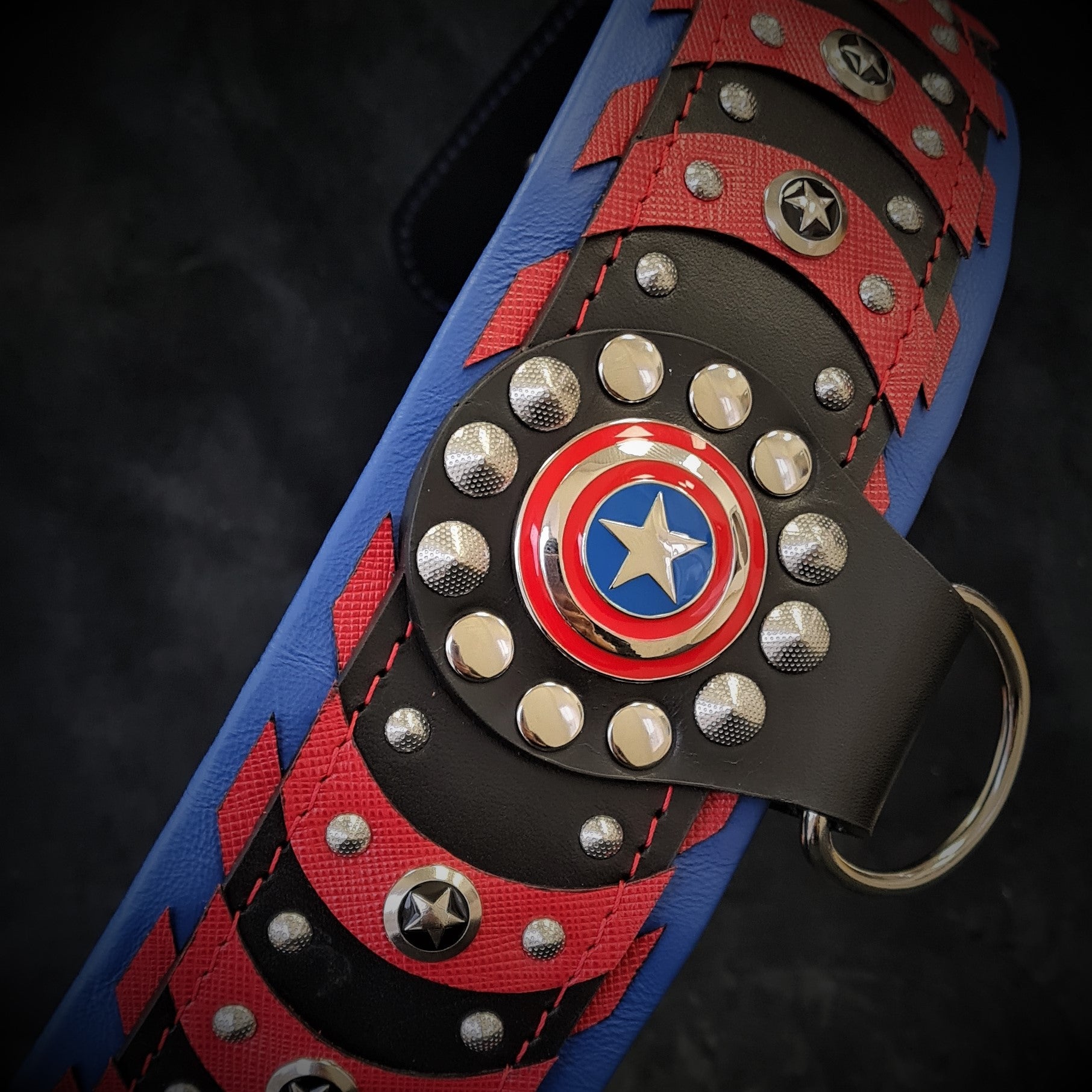 ''Captain America'' Collar