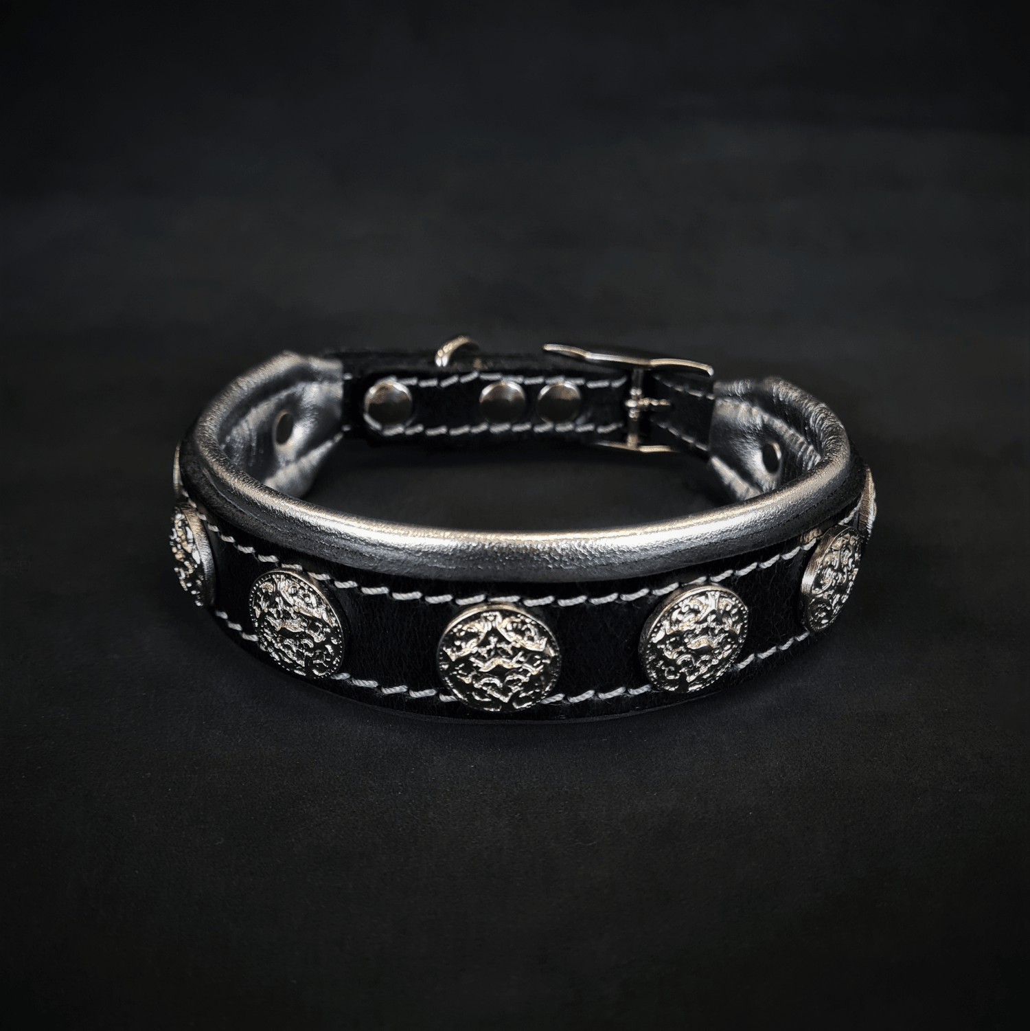 The "Heki" collar