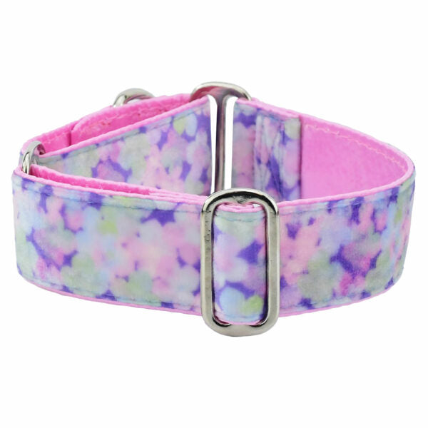 Hydrangea Elite Velvet Dog Collar