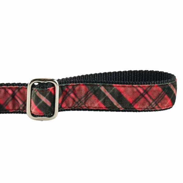 Classic Winter Plaid Velvet Dog Leash