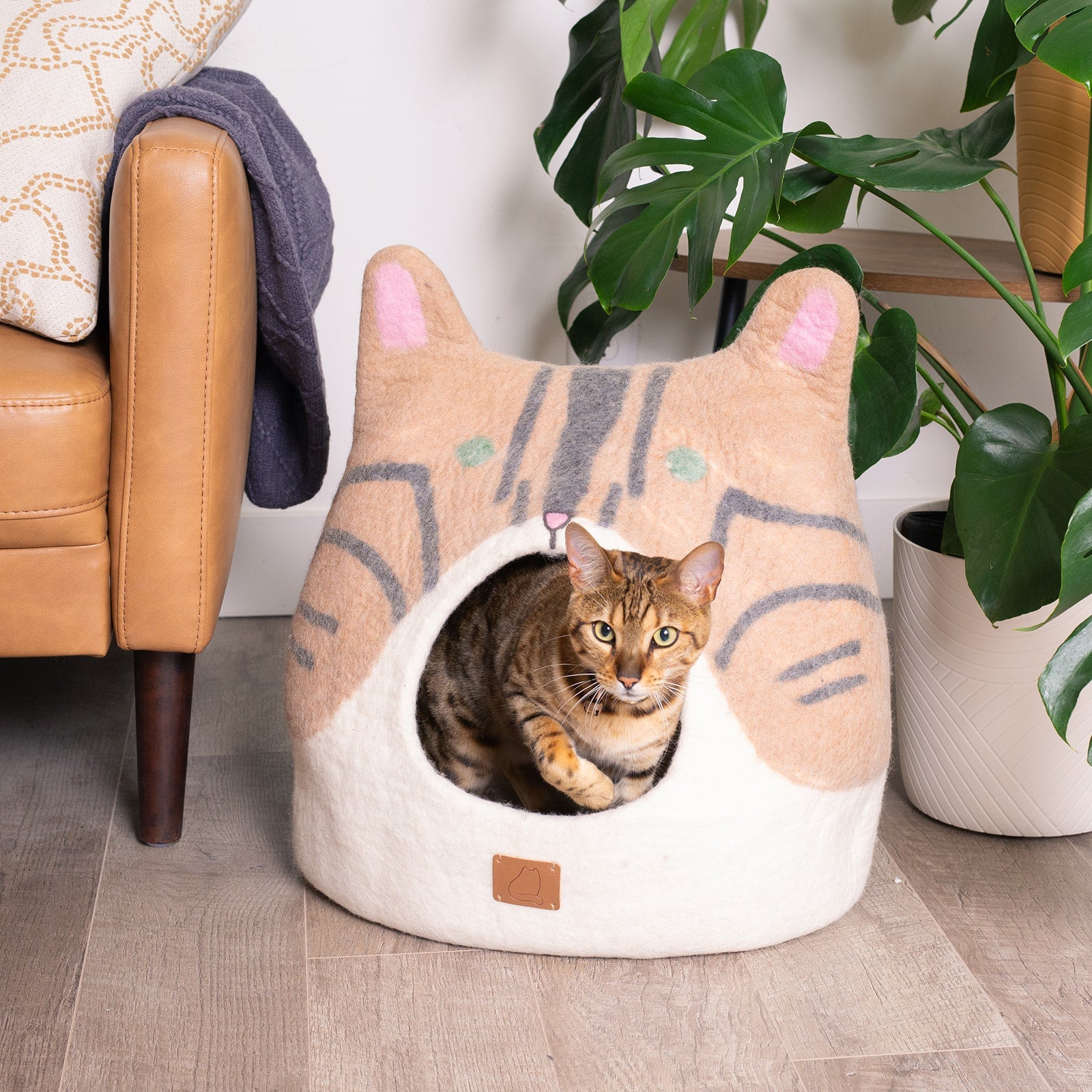 Bengal Cat Design | Ear Style Cave