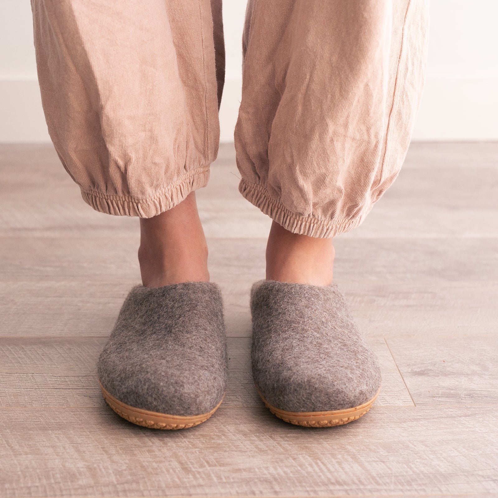 Earth Brown | Luxury Organic Merino Wool Slippers