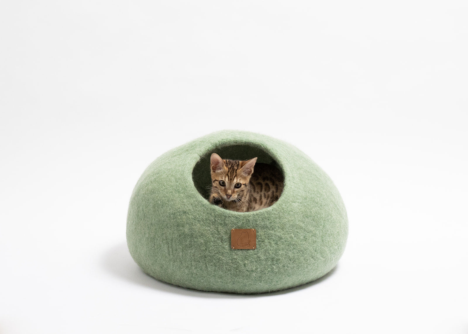 Eucalyptus Green | Round Style Cave