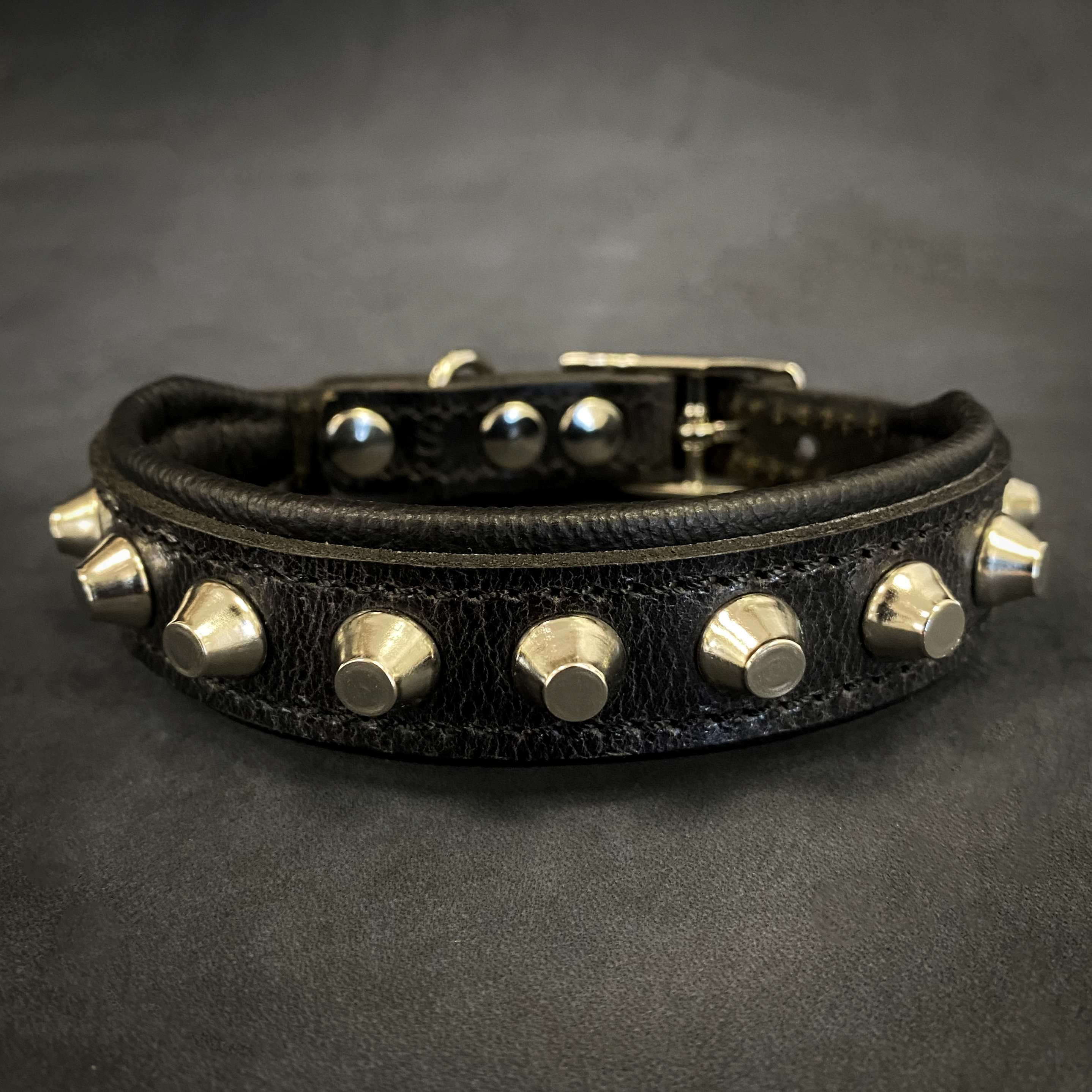 The "Rock" collar