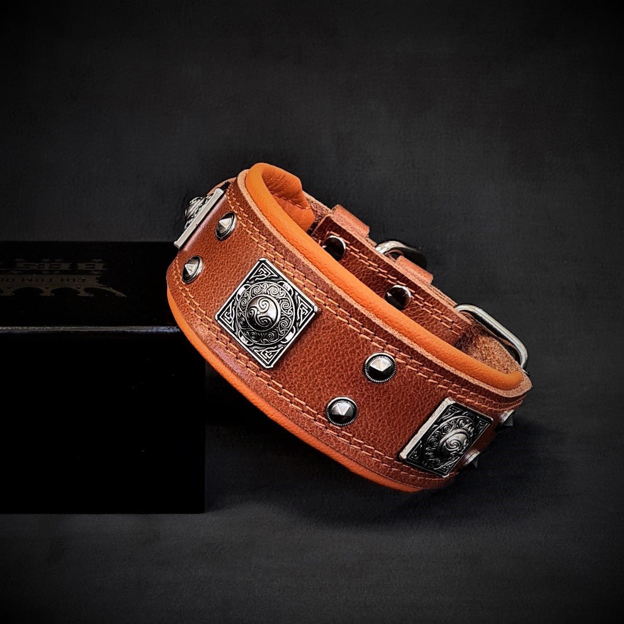 The "Eros" collar 2 inch wide brown & orange